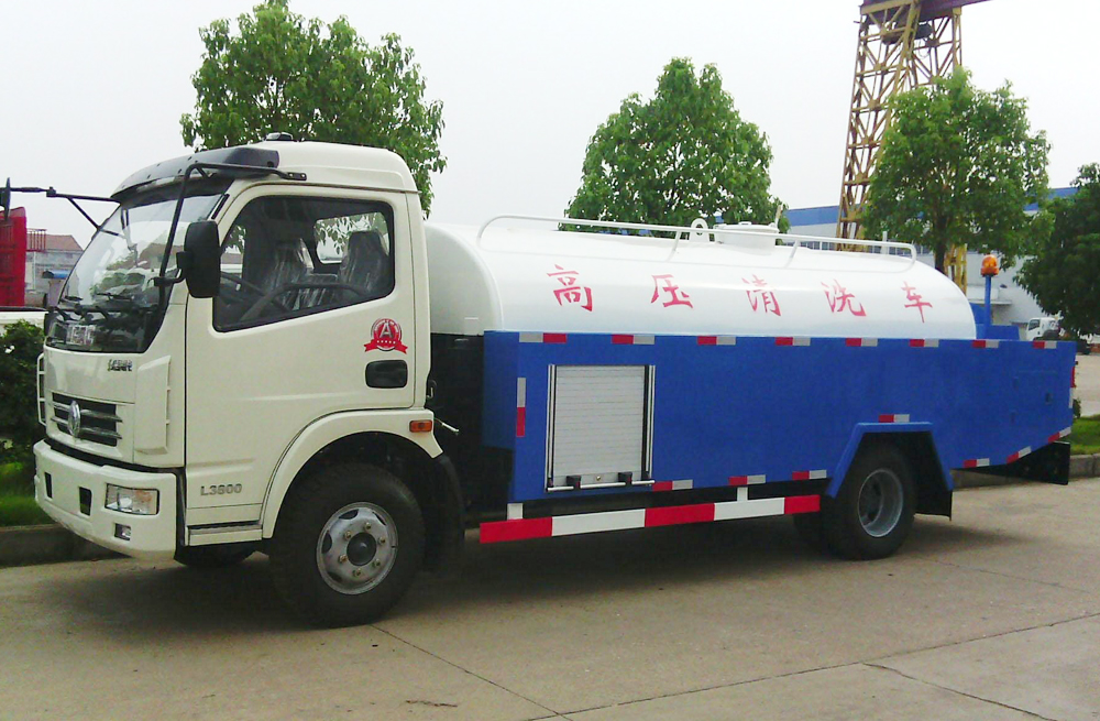 280仁河管道高压清洗车